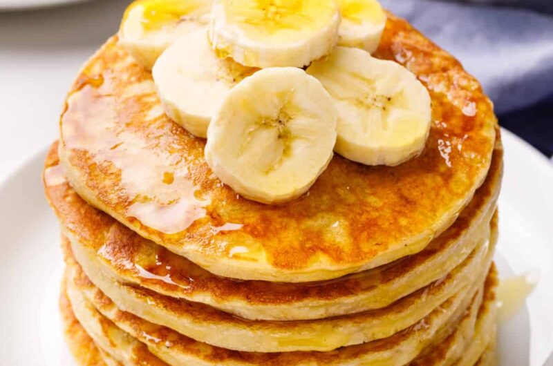 Healthy Banana Pancakes for Weight Loss (3 Ingredients)