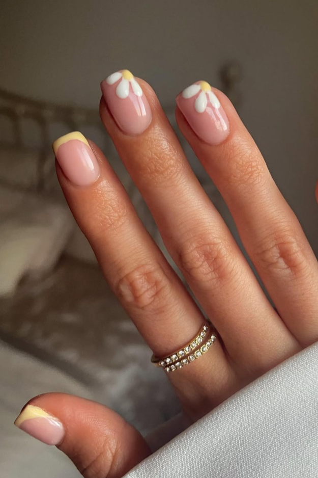 28 Short Summer Nails That Prove You Don’t Need Length to Look Cute