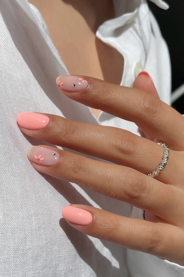 28 Short Summer Nails That Prove You Don’t Need Length to Look Cute