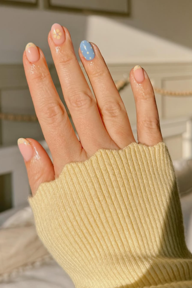 28 Short Summer Nails That Prove You Don’t Need Length to Look Cute