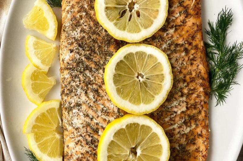 Slow Cooker Lemon Herb Salmon