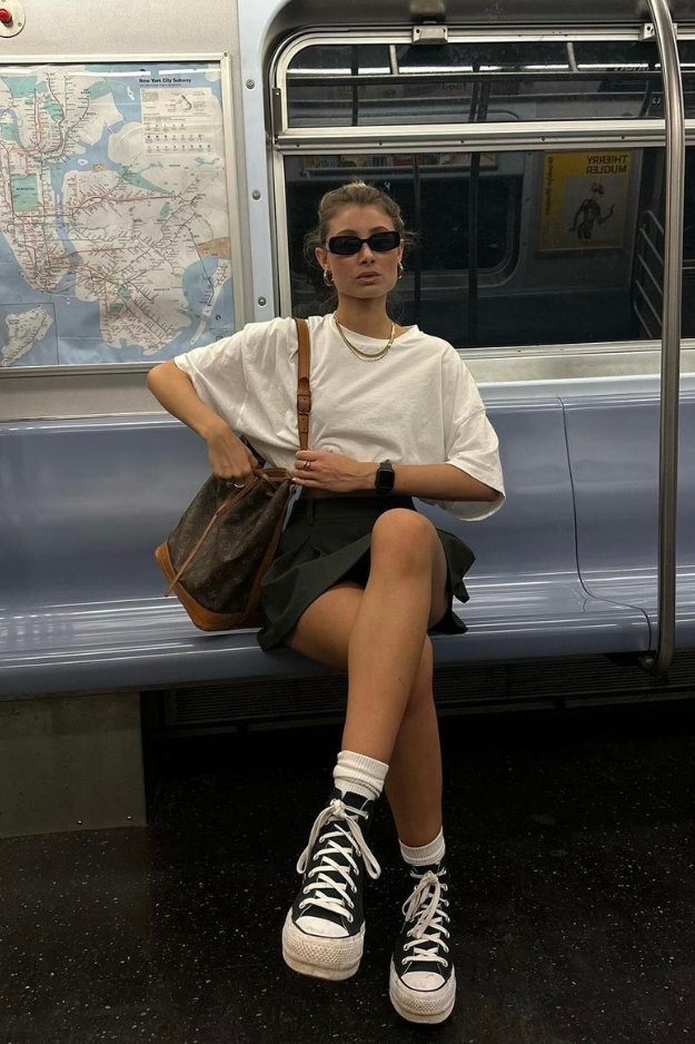 18 Converse Outfits You Can Wear on Repeat Without Getting Bored